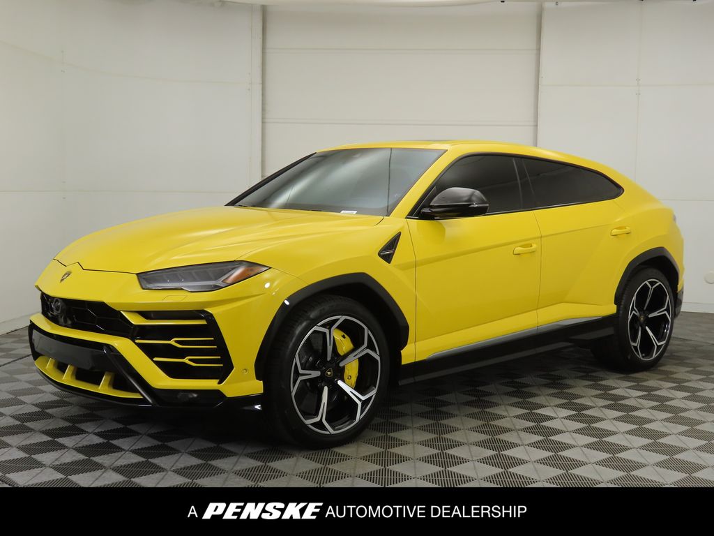 Thumbnail: 2019 Lamborghini Urus - 1