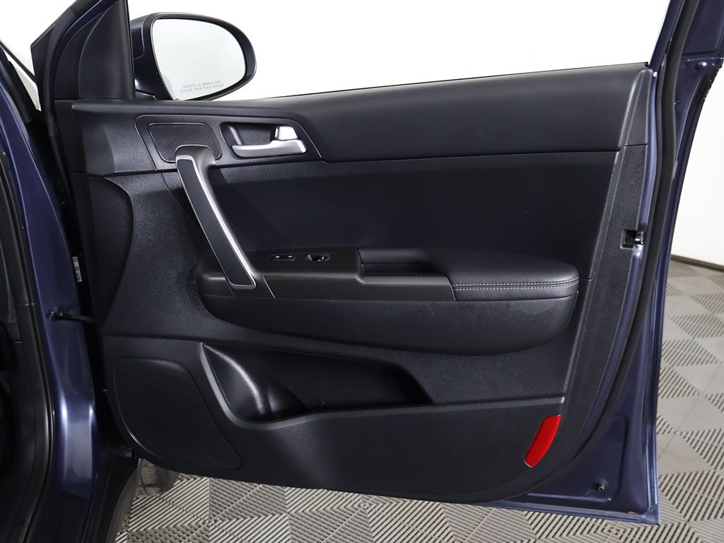 Used 2022 Blue Kia LX image 17