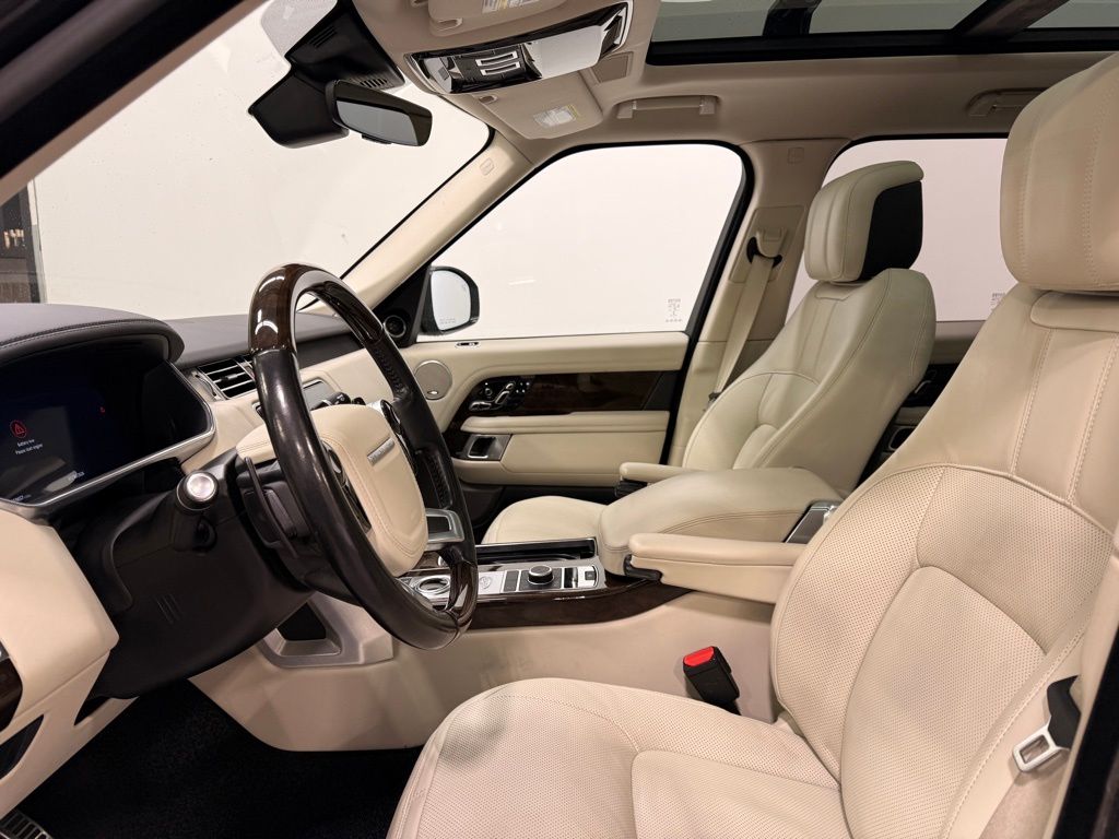 Thumbnail: 2021 Land Rover Range Rover - 10