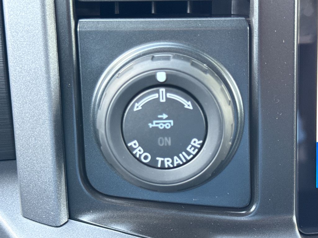 New 2026 White Ford XLT image 35