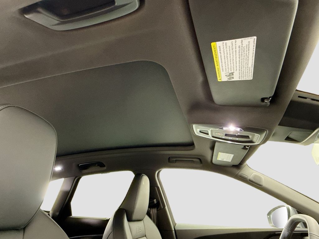 Thumbnail: 2025 Audi SQ5 - 17