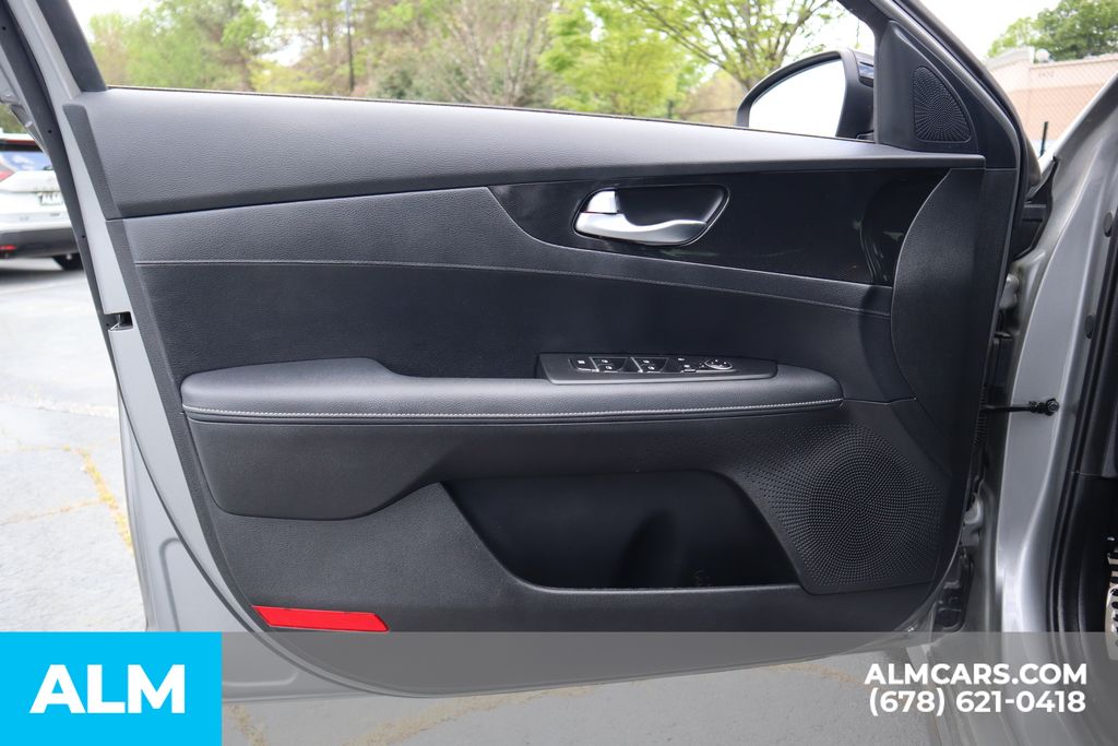 Used 2023 Gray Kia GT-Line image 11