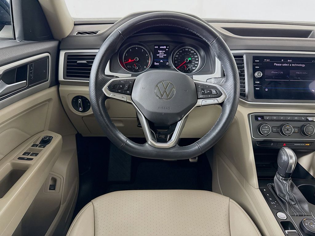 Thumbnail: 2021 Volkswagen Atlas - 23