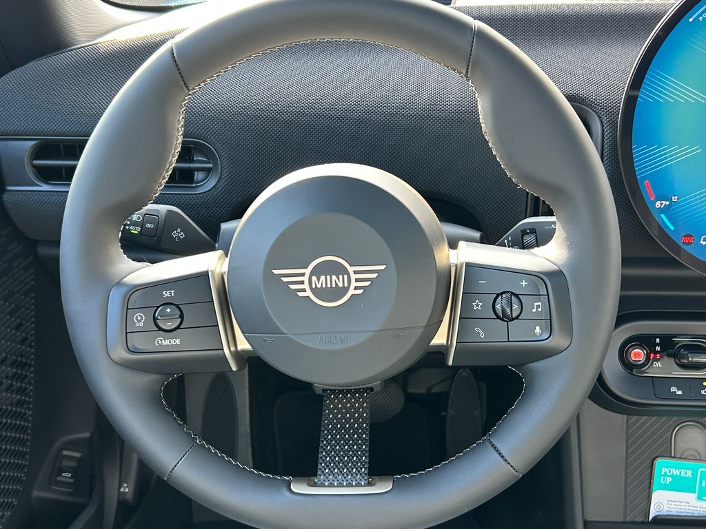 Thumbnail: 2026 MINI Cooper - 18