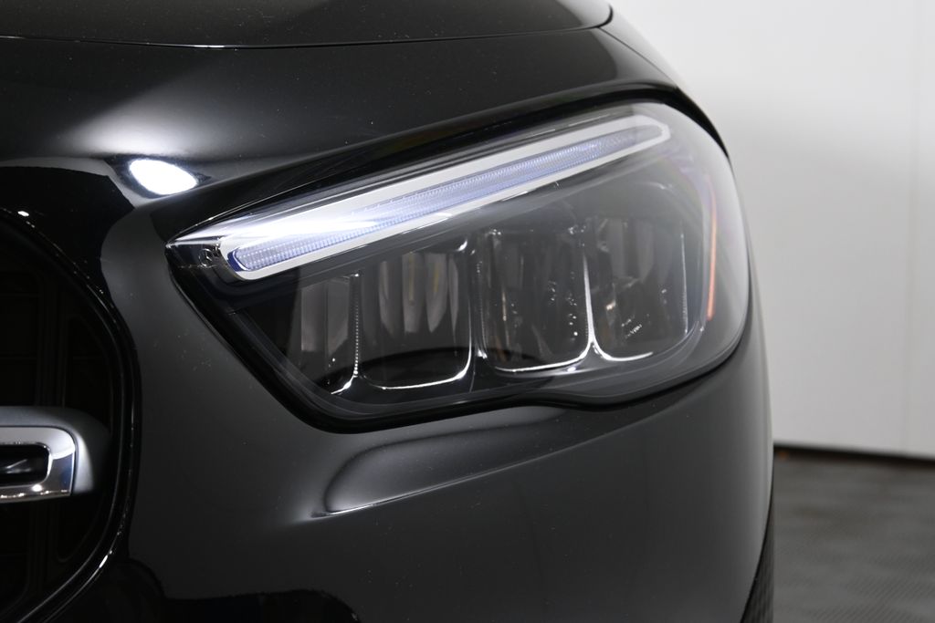 Thumbnail: 2026 Mercedes-Benz GLA - 11