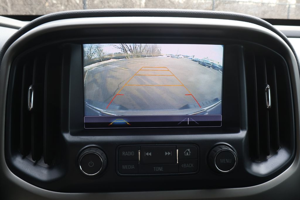 Thumbnail: 2018 Chevrolet Colorado - 28