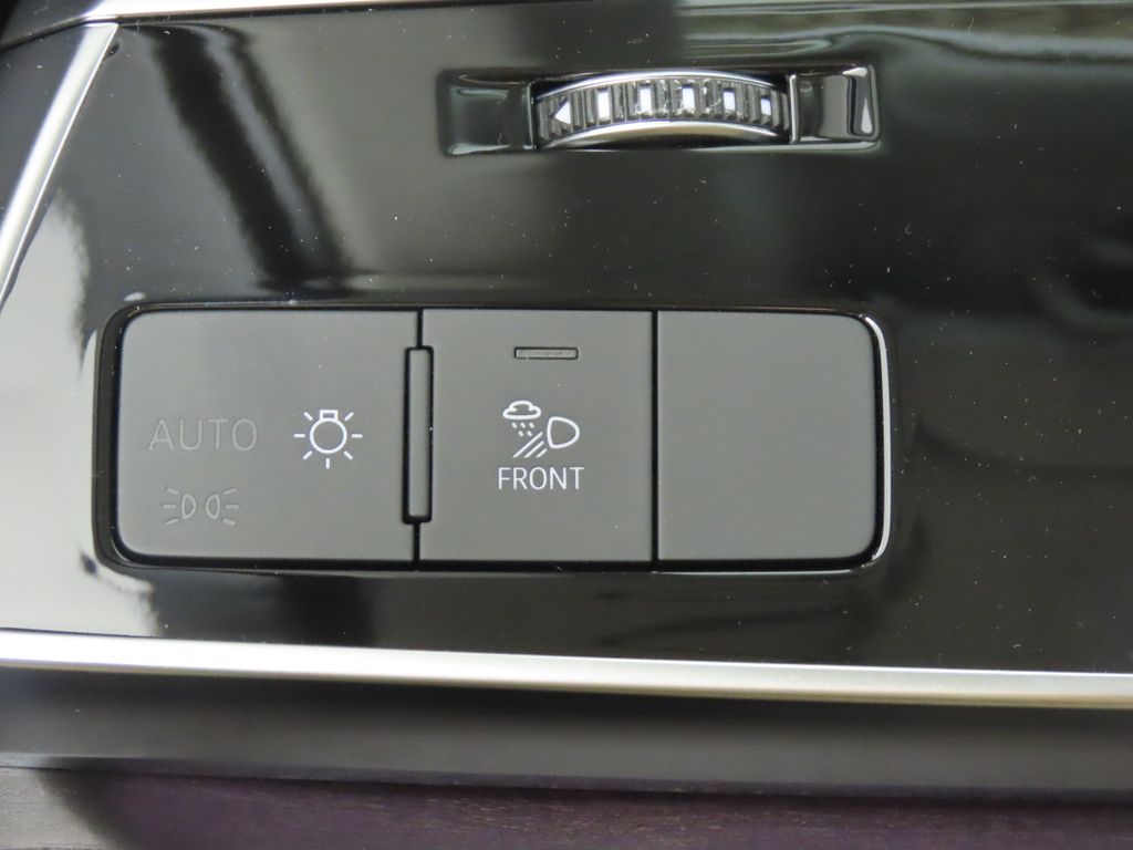 Thumbnail: 2026 Audi Q7 - 19