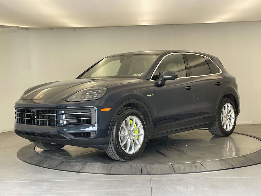 2024 Porsche Cayenne E-Hybrid Base - 0