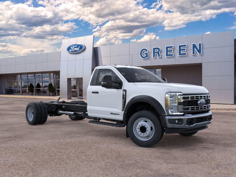 Ford F-600SD