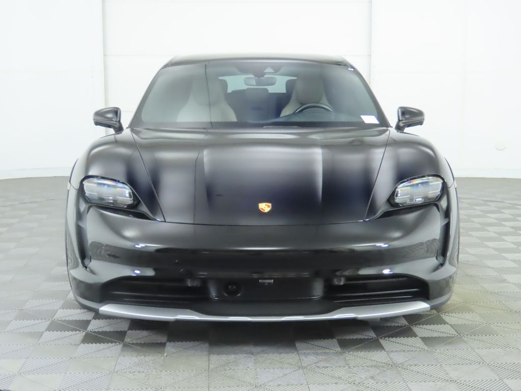 Thumbnail: 2022 Porsche Taycan - 2