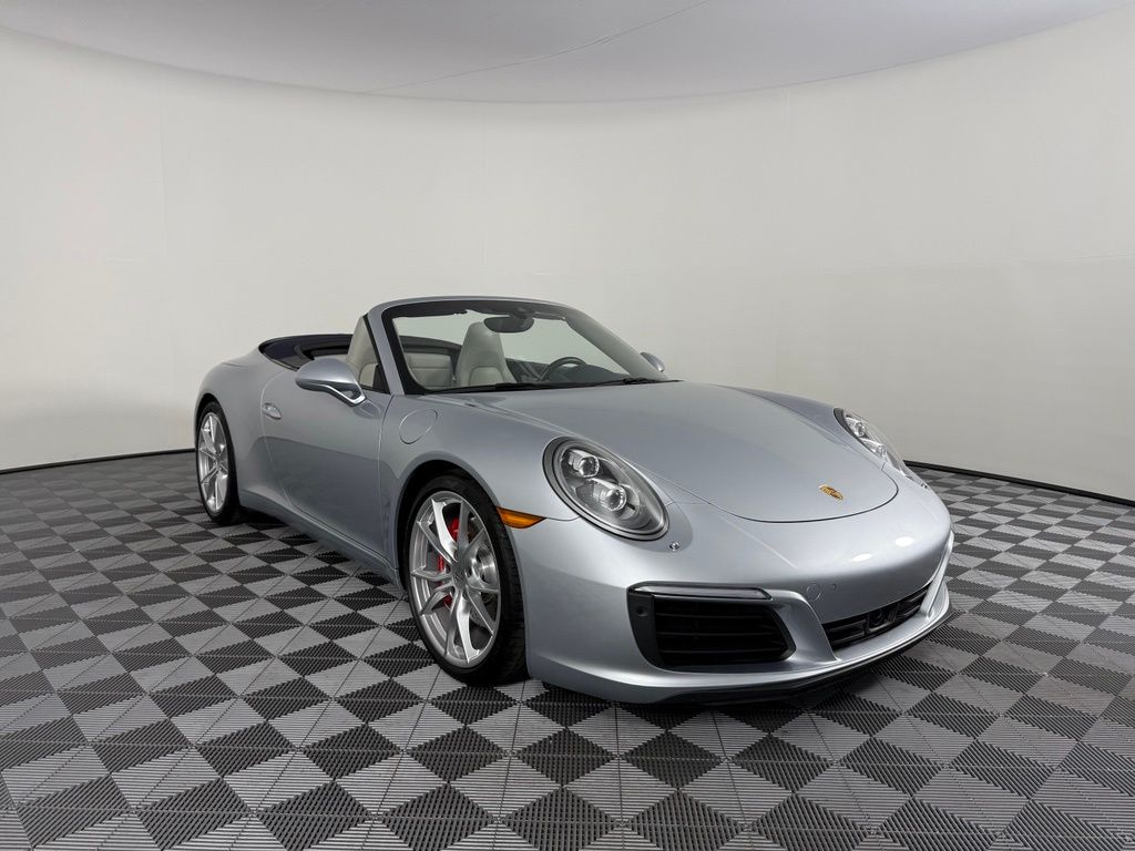 2017 Porsche 911 Carrera S Cabriolet RWD