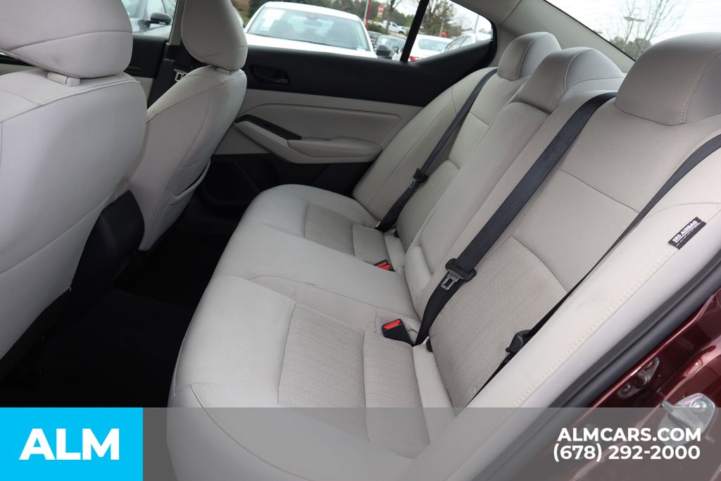 Used 2025 Red Nissan 2.5 SV image 17