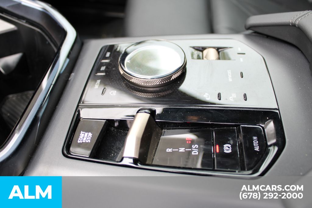 Used 2025 White BMW 30 xDrive image 31