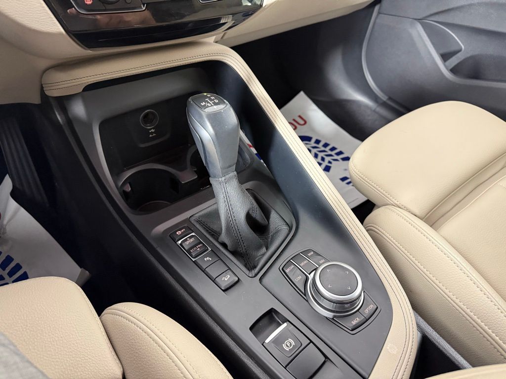 Thumbnail: 2019 BMW X1 - 19