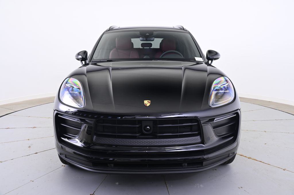 Thumbnail: 2025 Porsche Macan - 10