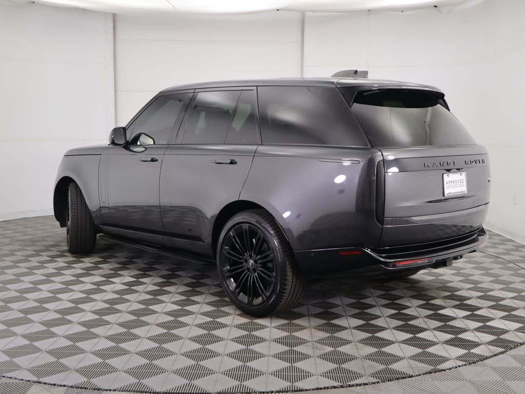 Thumbnail: 2023 Land Rover Range Rover - 7