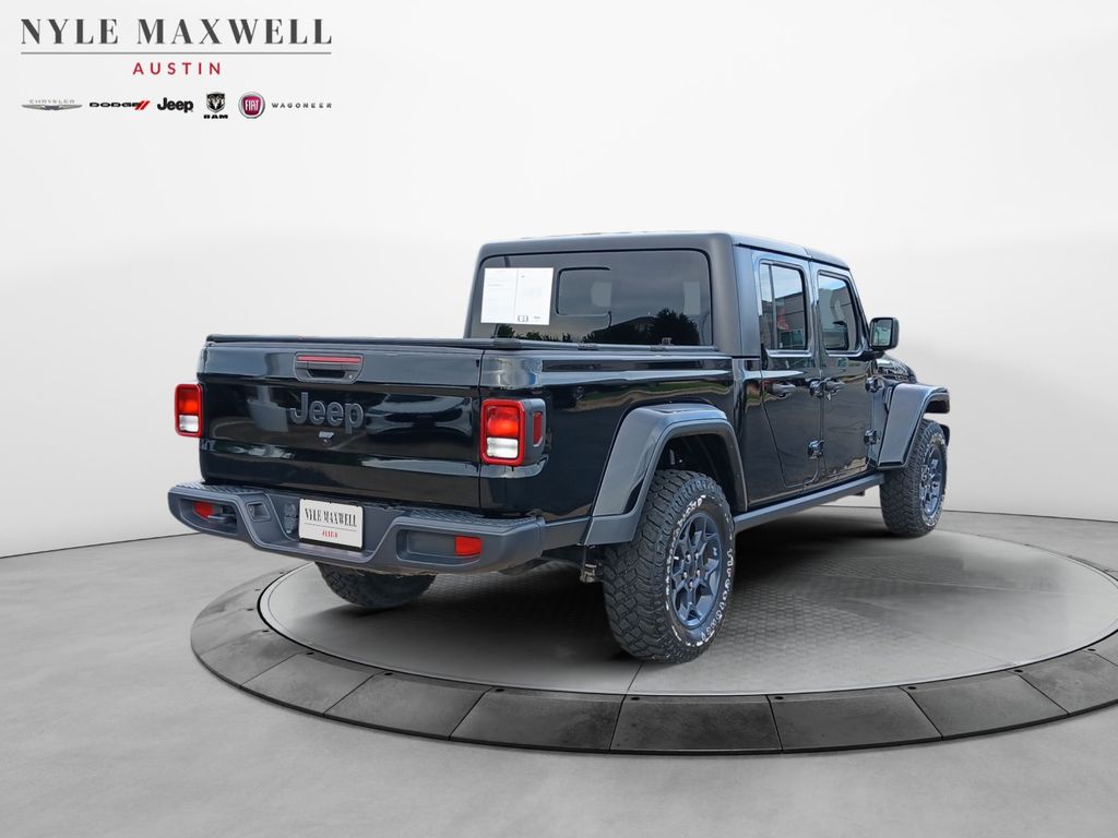 Used Car 2023 Jeep Gladiator  Willys For Sale Under $35,000 In Austin, Texas