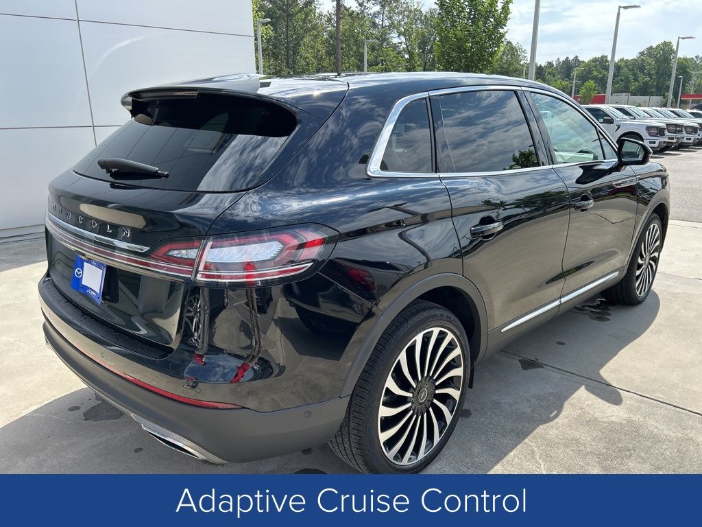 2022 Lincoln Nautilus Black Label
