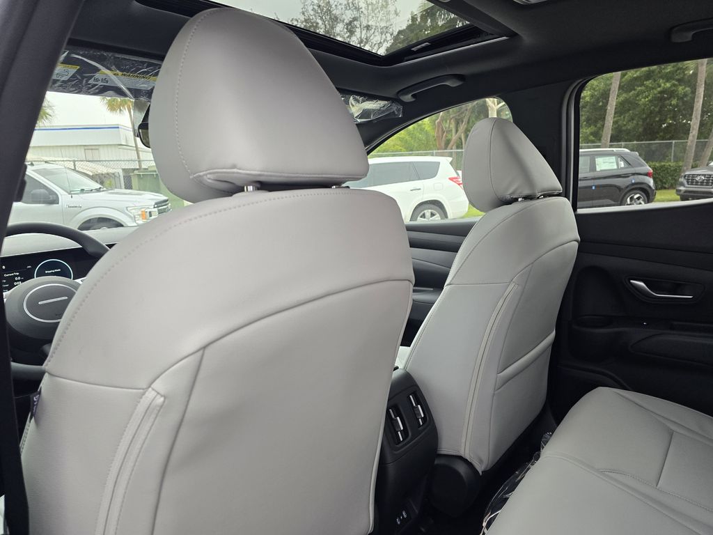 New 2026 White Hyundai SEL image 11