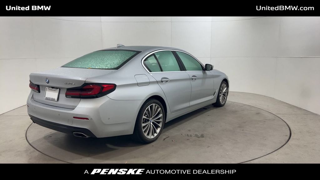 2021 BMW 5 Series 530e iPerformance 8