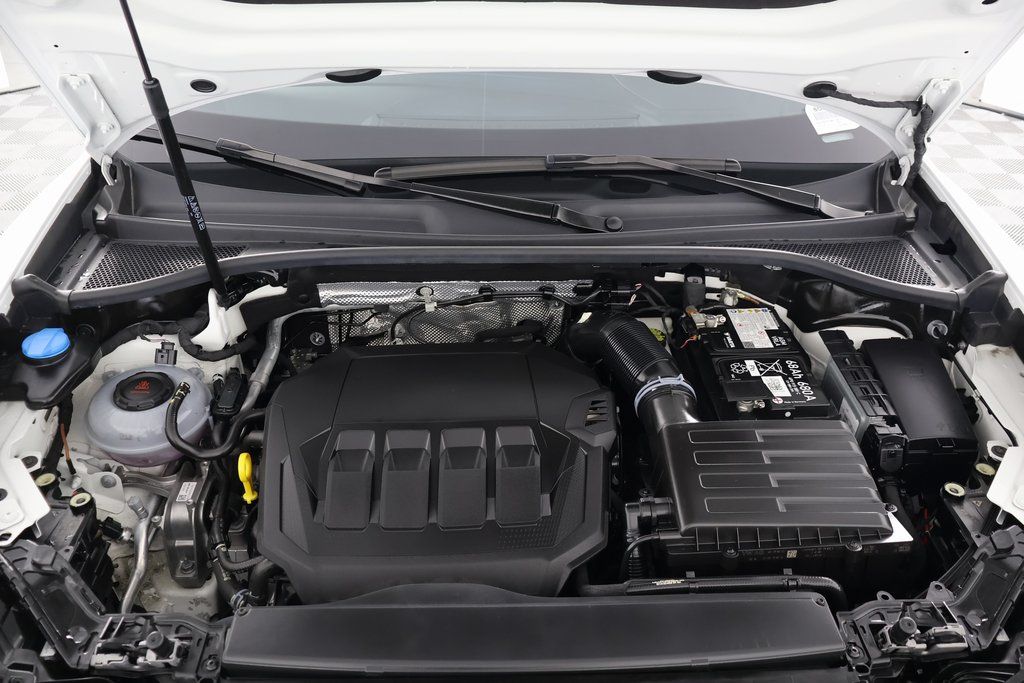 Thumbnail: 2024 Audi Q3 - 15