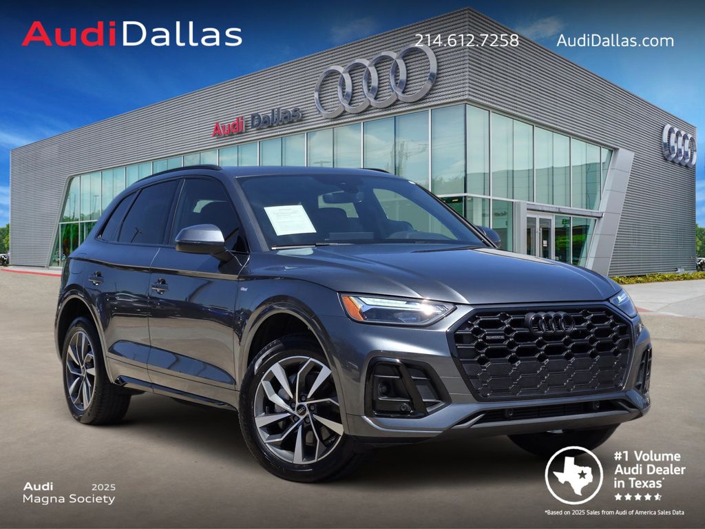 Daytona Gray Pearl Effect 2024 Audi Q5 SUV / Crossover All-Wheel Drive 7-Speed Automatic