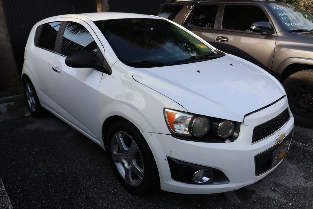 2014 Chevrolet Sonic LTZ 6