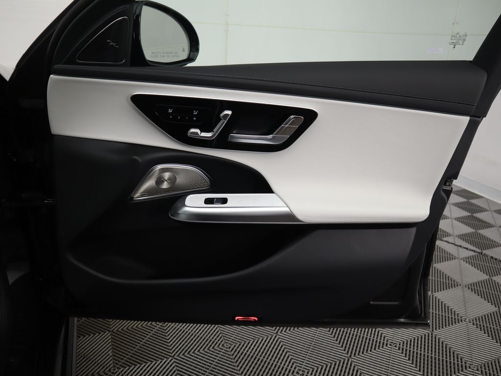 Thumbnail: 2026 Mercedes-Benz E-Class - 27