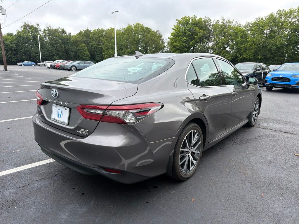 Thumbnail: 2024 Toyota Camry - 5