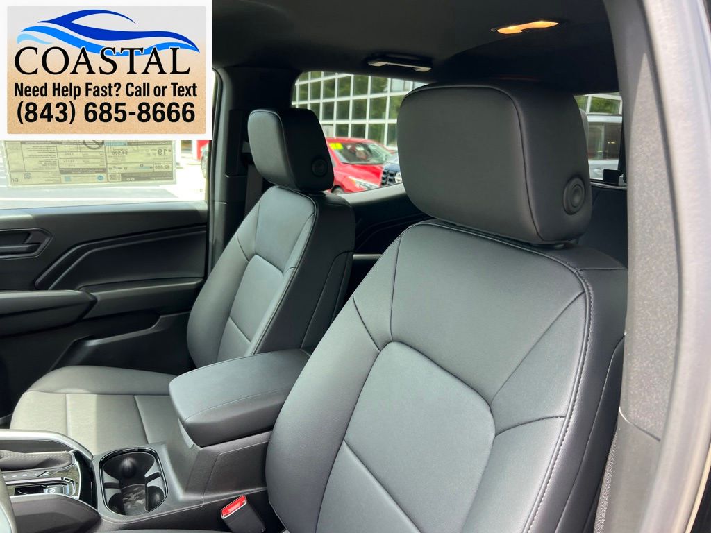 2026 Chevrolet Colorado Trail Boss Black at Bob Mills Chevrolet