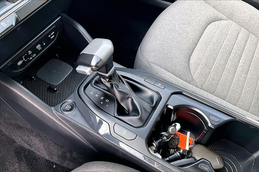 Used 2025 White Kia EX image 16