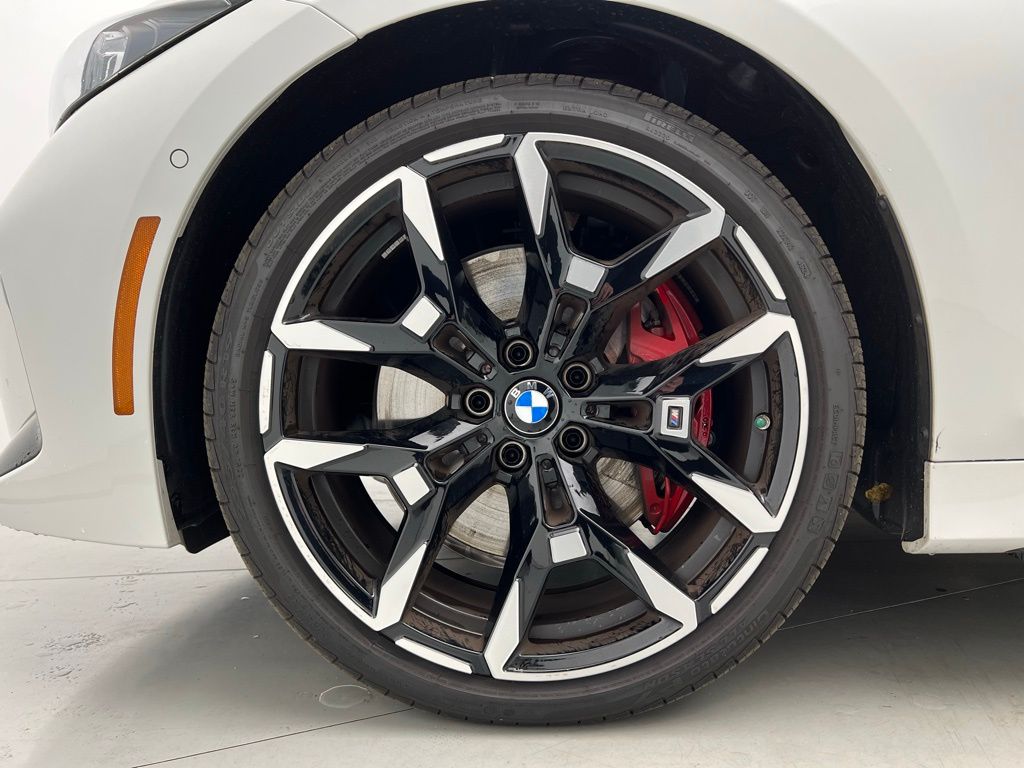 Thumbnail: 2025 BMW 3 Series - 6