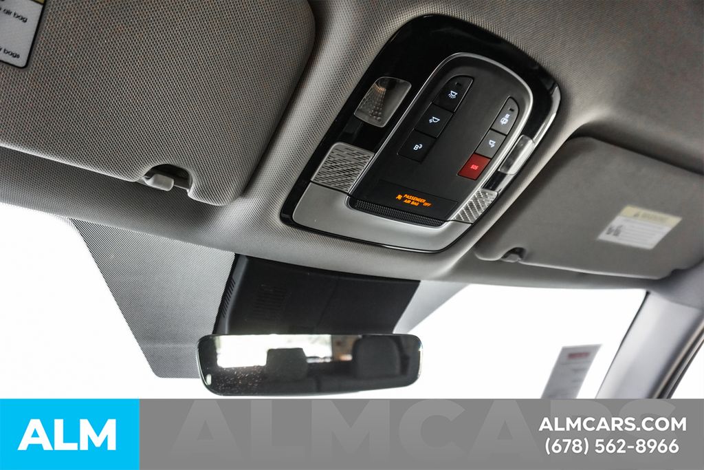 Used 2025 White Hyundai SE image 53