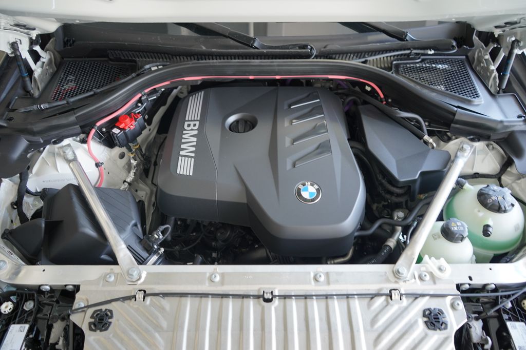 Thumbnail: 2026 BMW X3 - 21