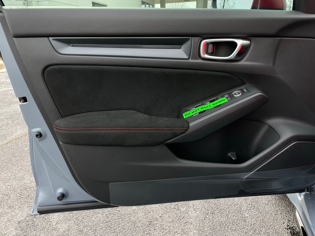 Thumbnail: 2025 Honda Civic - 25