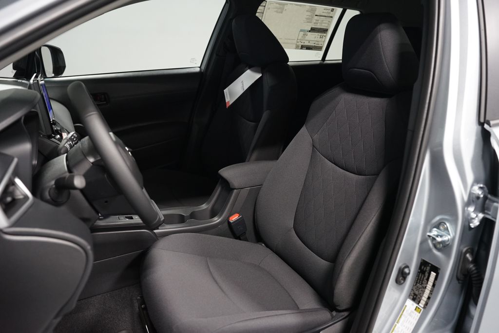 Thumbnail: 2026 Toyota Corolla Cross - 26