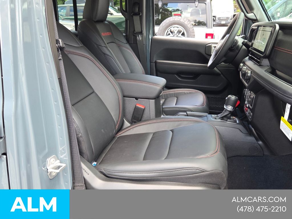 Used 2025 Gray Jeep Rubicon image 15