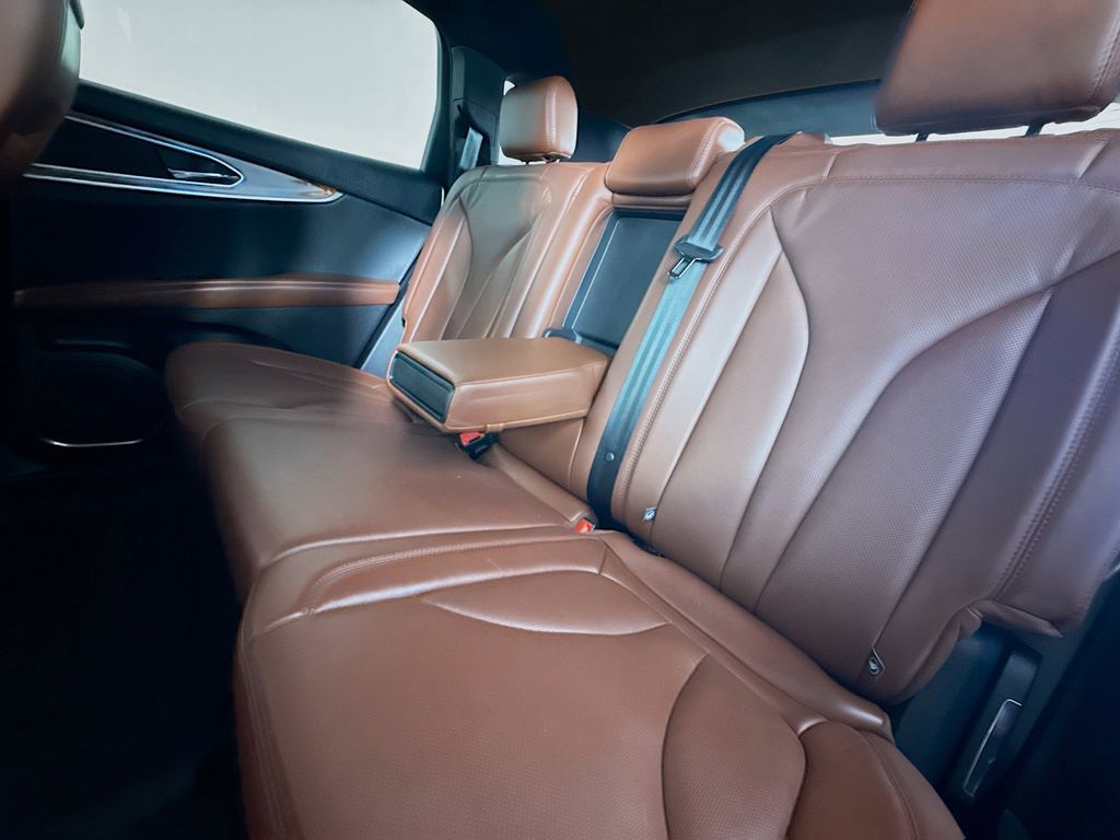Thumbnail: 2018 Lincoln MKX - 24