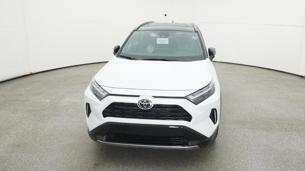 Thumbnail: 2025 Toyota RAV4 - 23