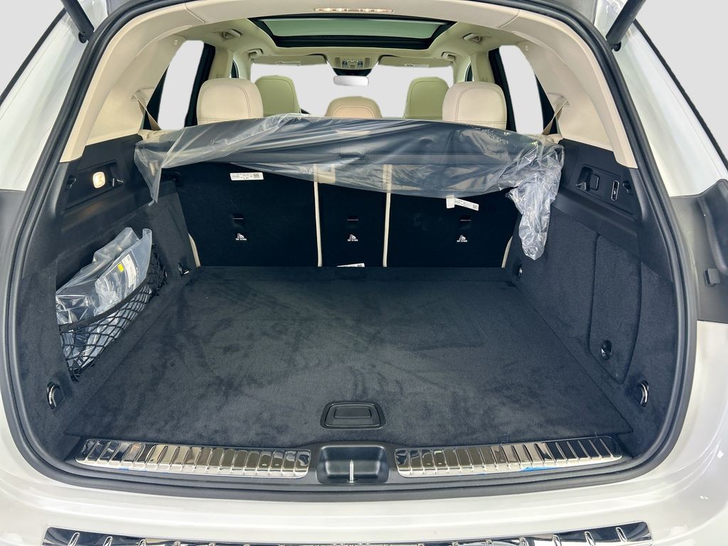 Thumbnail: 2026 Mercedes-Benz GLE - 27