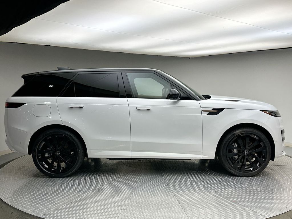 2025 Land Rover Range Rover Sport SE Dynamic 4