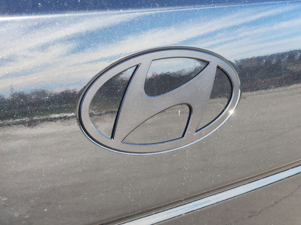 2025 Hyundai Santa Fe Calligraphy 8