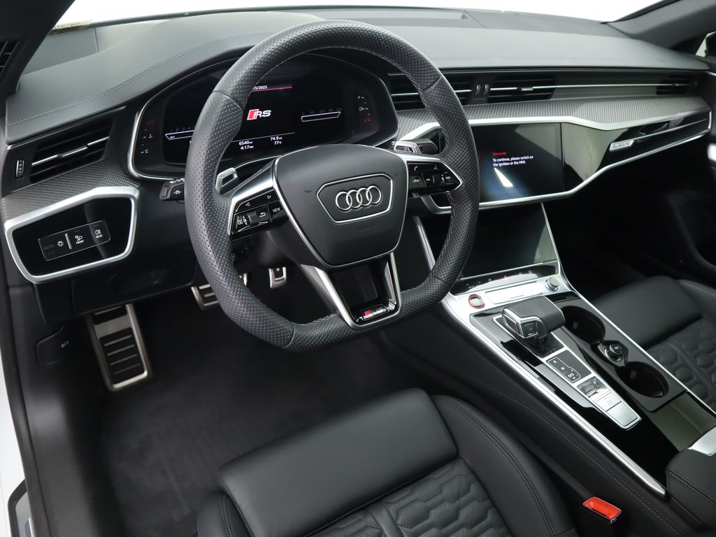 Thumbnail: 2024 Audi RS 7 - 9