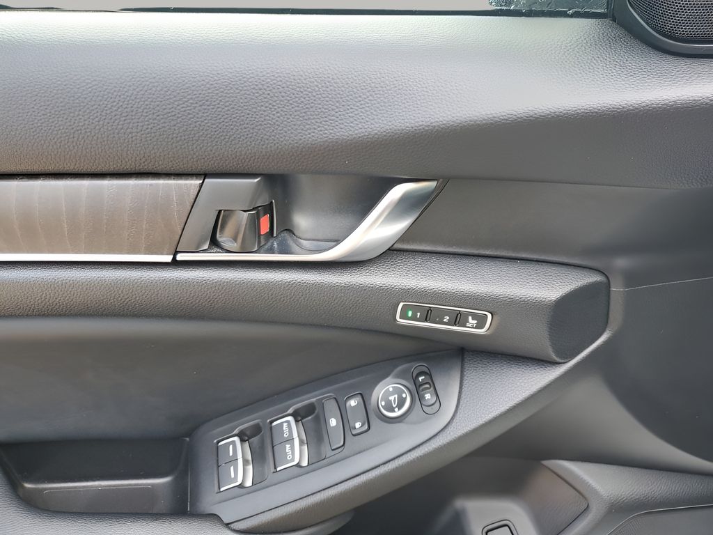 Used Car 2018 Honda Accord  Ex-l 2.0t For Sale Under $20,000 In Austin, Texas