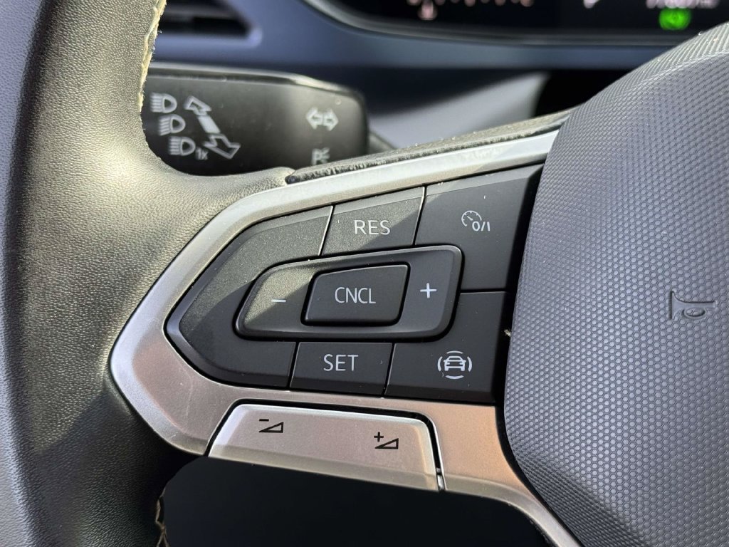 Used 2022 Volkswagen Taos SUV