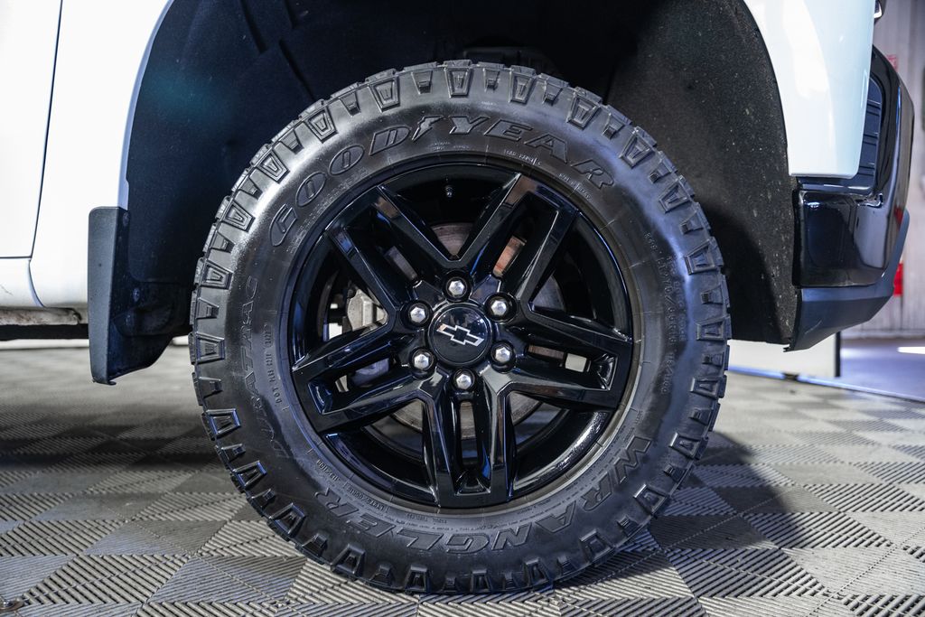 ChevroletSilverado 150018