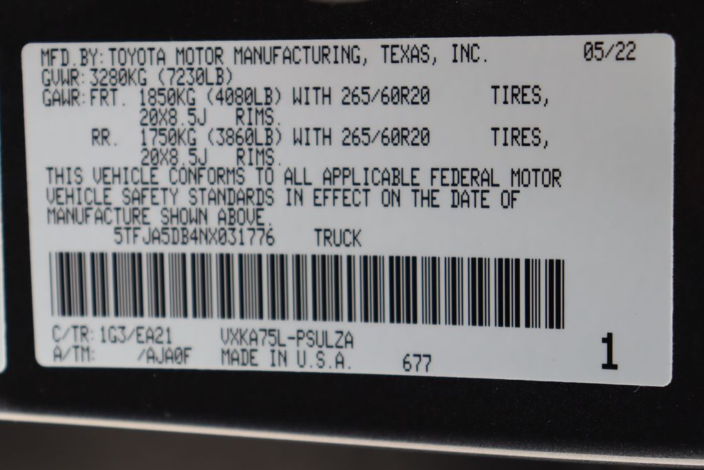 Thumbnail: 2022 Toyota Tundra - 17