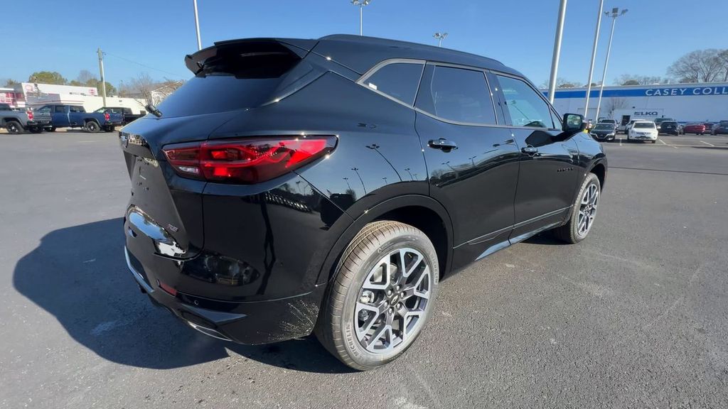 2025 Chevrolet Blazer RS photo