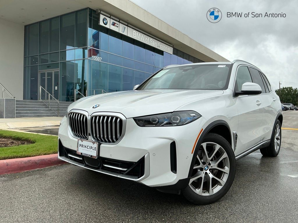 Mineral White Metallic 2024 BMW X5 SUV / Crossover All-Wheel Drive 8-Speed Automatic