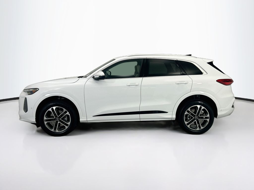 Thumbnail: 2026 Audi Q5 - 8